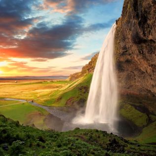 7-Day Iceland Ring Road Itinerary: The Ultimate Self-Drive Guide
