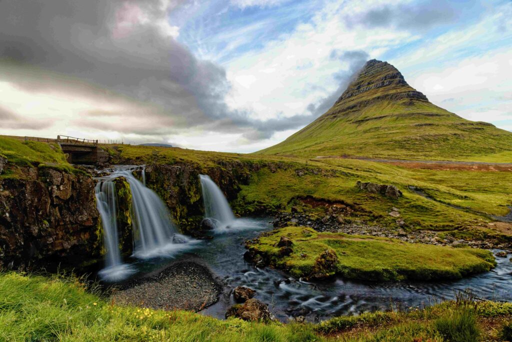 Kirkjufell mountain/hill in Grundarfjörður, on the Snæfellsnes peninsula
